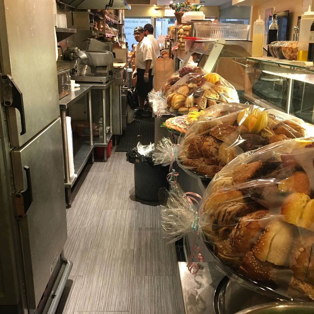 Meet your Posher, Johnny